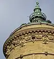 Plastischer Fries am Wasserturm in Mannheim