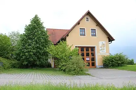 Feuerwehrhaus Weidenthal, Trichenricht