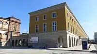 Nordseite und Museum (2014)