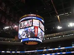 Der Videowürfel des Wells Fargo Center (2014)