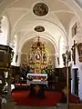 Kircheninneres mit dem Altar des Hl. Wolfgang