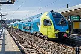Ein Triebwagen des Typs „Kiss“ im Einsatz für die Westfalenbahn.