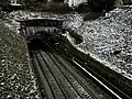 Königstuhltunnel, Westportal am Steigerweg, bis heute in Betrieb (Aufn. 2023)
