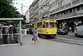 Triebwagen mit Ganzwerbung für Römerquelle auf dem Opernring (1982)