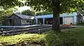 Heizhaus (links) und Remise