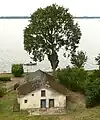 Historisches, noch unrenoviertes Inselhaus auf einem früheren Außenwerk