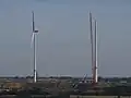 Wiederaufbau von Gondel und Rotorblättern der Anlagen auf neuen Türmen (09/2023)