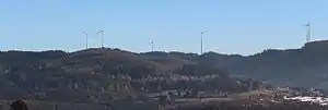 Windpark von Westen aus gesehen, vor der Inbetriebnahme (Dezember 2016)