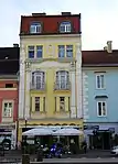 Wohn- und Geschäftshaus