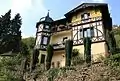 Wohnhaus (Landhausvilla)