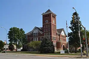 Das Wright County Courthouse in Clarion, seit 1981 im NRHP gelistet