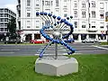 Neuere Moderne Skulptur „Gewindegang“
