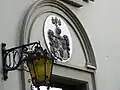Detail über dem Eingang