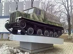 Militärische Zugmaschine Ja-12, ab 1945 in Mytischtschi gebaut