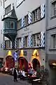 Stüssihofstatt, Zunfthaus «zur Schneidern»