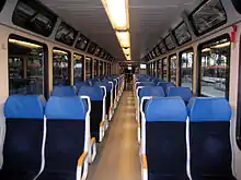 Sitzteiler 2+2 in einem Triebwagen der Zentralbahn