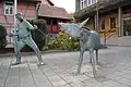 Bronzeskulptur:  Esel und Bauer von Martin Kirstein
