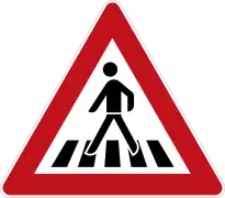 Gefahrzeichen 134-10 „Fußgänger­überweg“ (Deutsch­land)