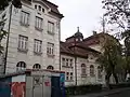 Fassade von der Straße Nemanjina aus