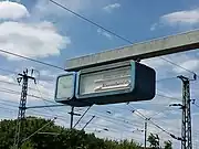 Sonnenlichtgeschädigter Anzeiger am Gleis 34.