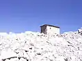 verfallene Zollwachehütte auf österreichischer Seite