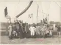 Hans Hauswirth vor der Gondel des Luftschiffes M.I Parseval