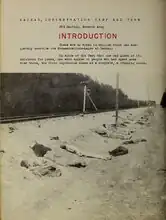 Einleitung Teil III (S.&nbsp;16): „(…) der erste Eindruck kommt als kompletter, als überwältigender Schock.“ Bild von ermordeten Häftlingen des KZ-Außenlagers Kaufering IV – Hurlach an der Bahnlinie Kaufering-Landsberg